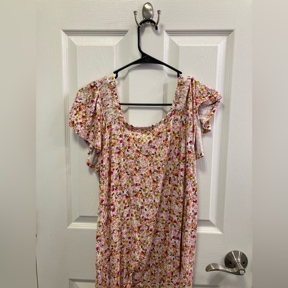 Torrid pink super soft top yellow floral flutter sleeve shirt blouse spring Sz 1 - Picture 5 of 5